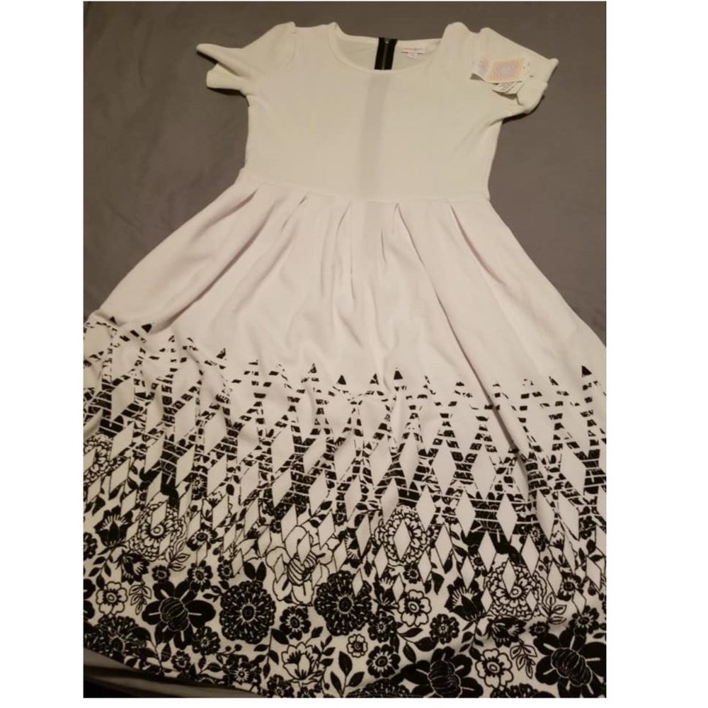 Lularoe Noir & Blanc Ameila Dress